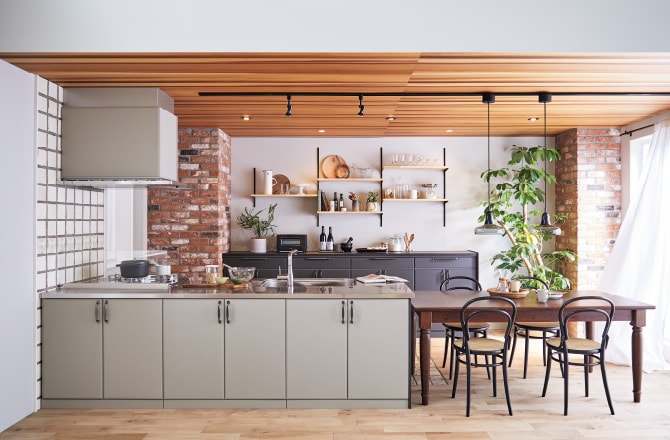 キッチンと、ダイニング